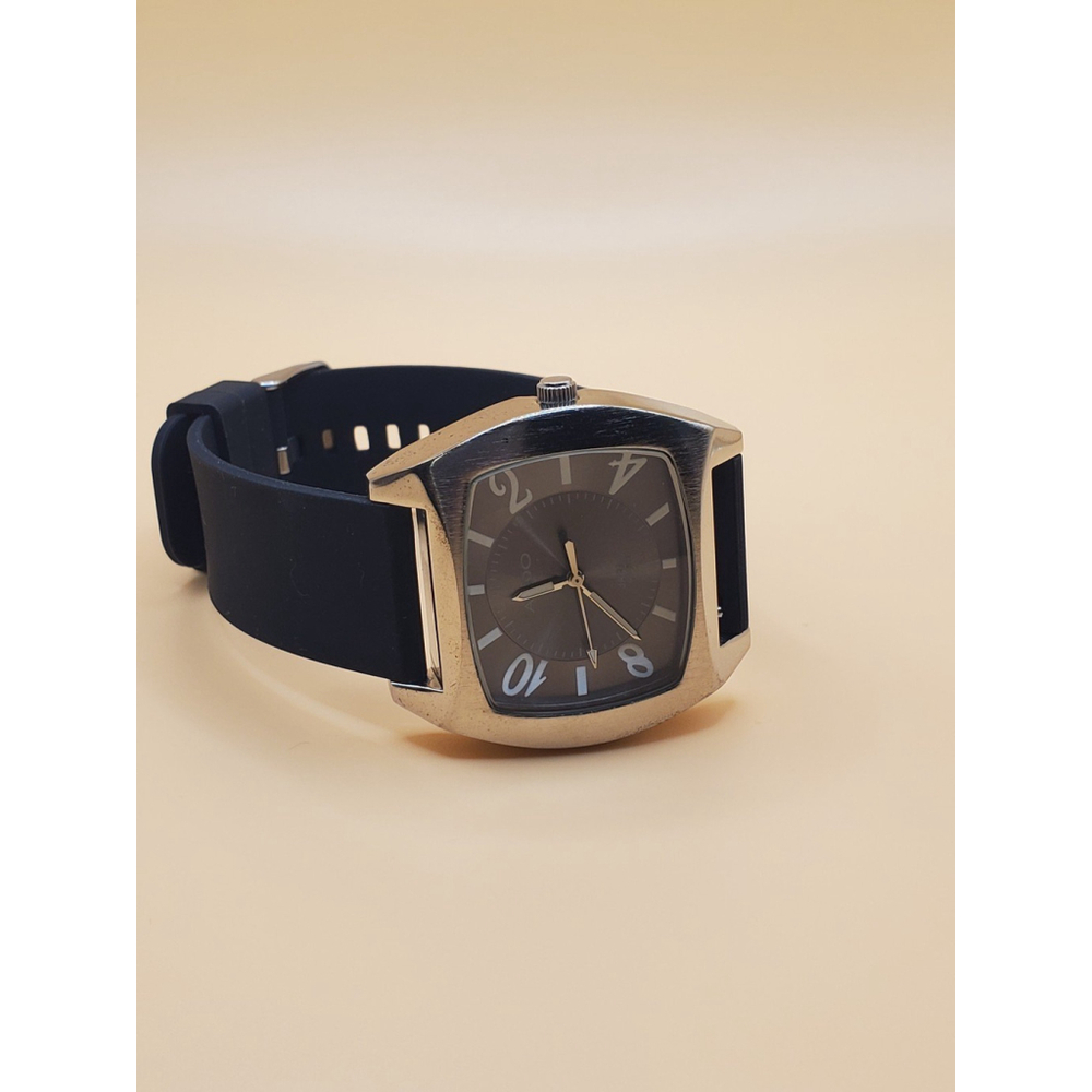 Womens Watch - Picture 5 of 8